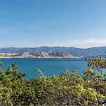 In With House Sea View * ノヴァリャ