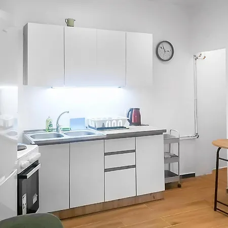 Apartament In With House Sea View